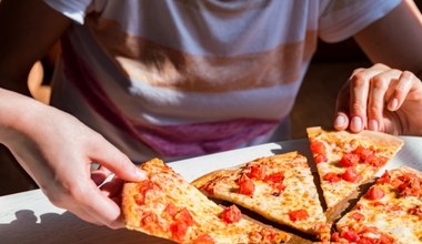 Jesz pizzę w ten sposób? Będziesz zaskoczony, ile to mówi o twoim charakterze 