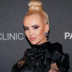 Jeszcze niedawno Macudzińska narzekała na zdrowie, a teraz baluje na gali dla milionerów. Odsłoniła nóżkę