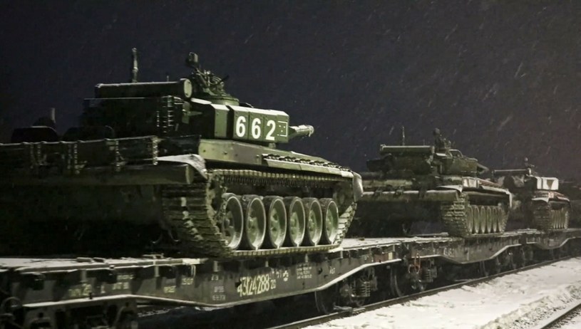 Jeszcze niedawno Rosja zapewniała o wycofywaniu wojsk do baz /Russian Defense Ministry Press Service/Associated Press  /East News