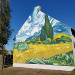 Jeszcze piękniejsza, niż Zalipie. Ta polska wieś to dzieło sztuki 