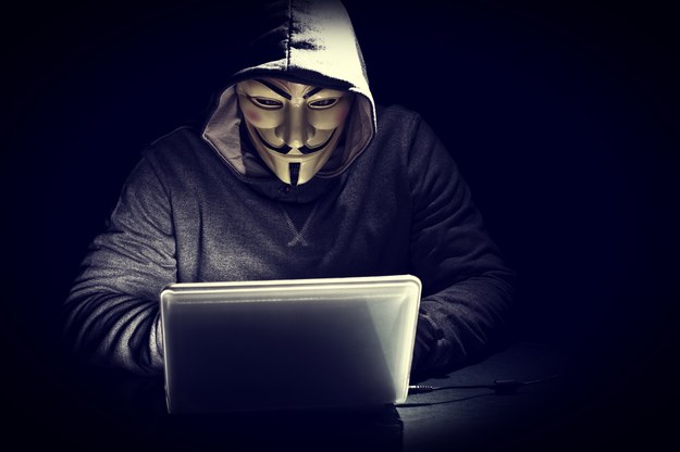 Jeszcze w lutym Anonymous wypowiedzieli Rosji cyberwojnę. /Shutterstock