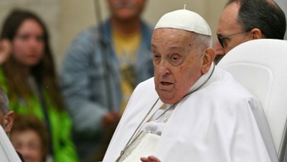 Jeszcze wczoraj papież Franciszek błogosławił światu. Rano Ojciec Święty zmarł