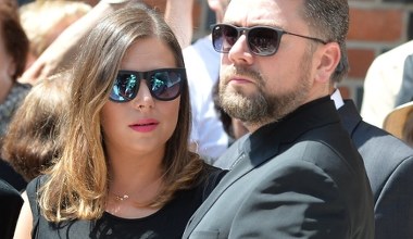 Jeszcze wieczorem potwierdziły się doniesienia ws. małżeństwa Kwaśniewskiej i Badacha. Ludzie się spodziewali