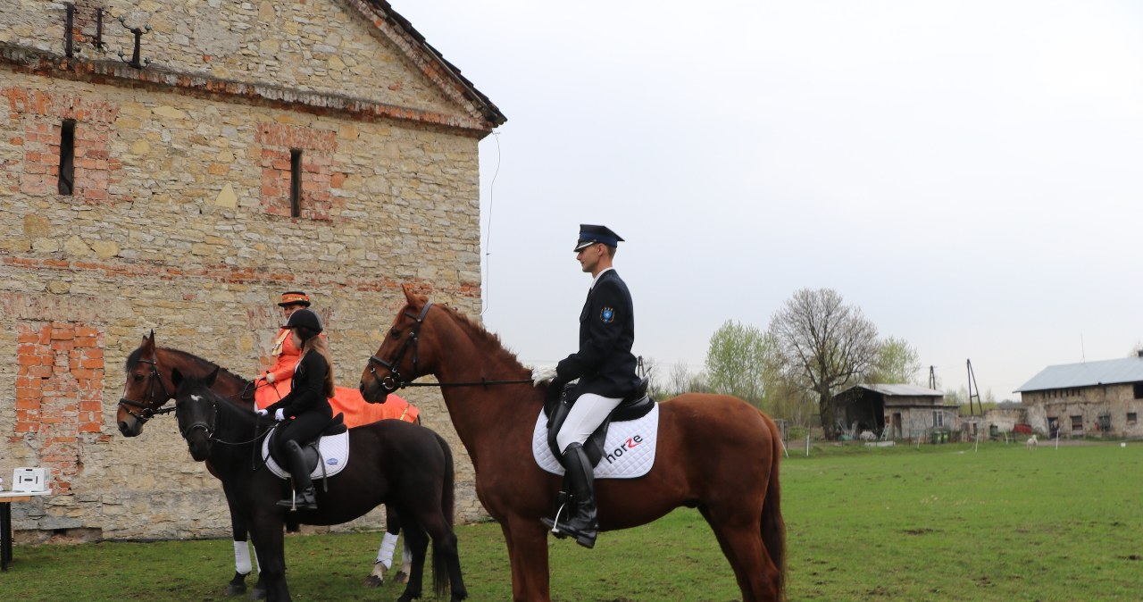 Jeźdźcy ruszają na święcenie