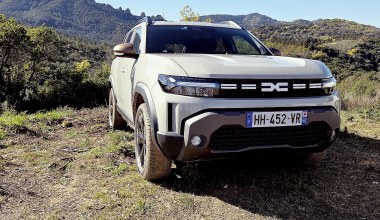 Jeździłem Dacią Duster i Bigster z hybrydą, która pali 7,3 l LPG. Murowany hit