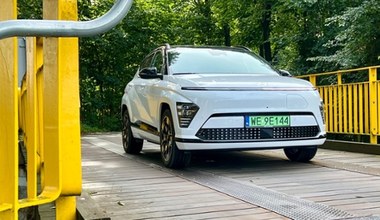 Jeździłem elektrycznym Hyundaiem Kona. Sam, a jakby z teściową. Te nowe systemy...