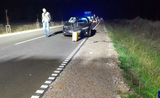 Jeździły rowerami i nagrywały filmiki na Tik-Toka. 14-latka wpadła pod auto