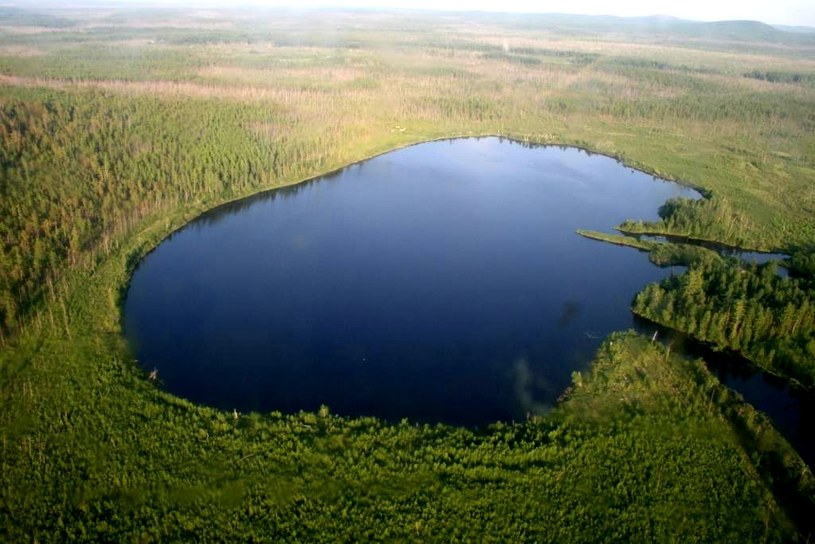 Jezioro Czeko ma być dowodem na teorię Korado Korlevicia /Wikimedia Commons /INTERIA.PL/materiały prasowe