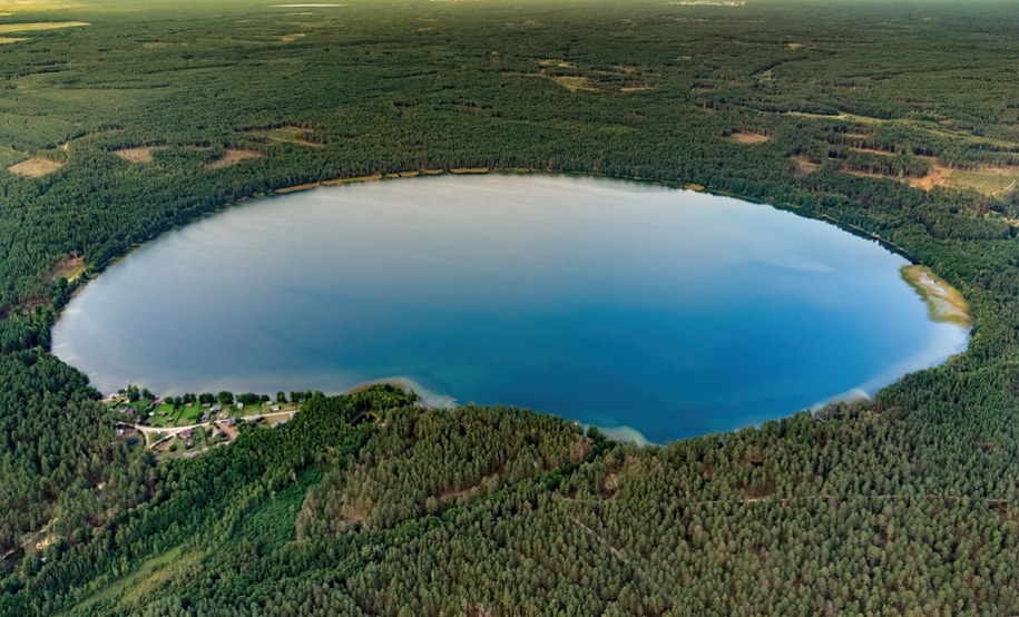 Jezioro Lavysas znajduje się w pobliżu granicy z Białorusią. /Shutterstock