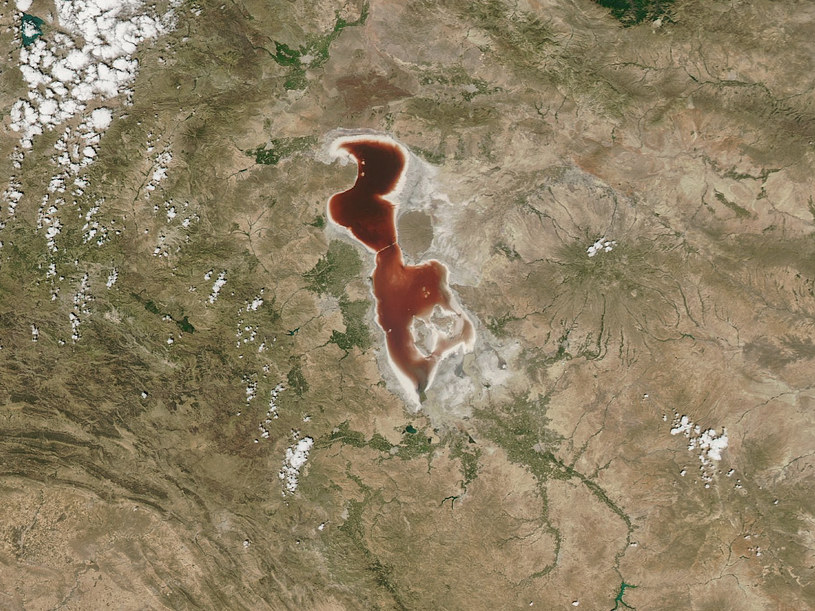 Jezioro Urmia teraz /NASA