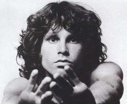 Jim Morrison: Pokazał czy nie pokazał? /