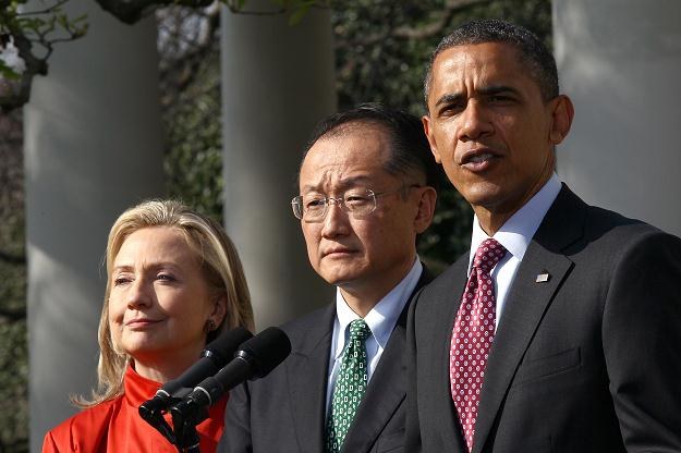 Jim Yong Kim (S), kandydat Baraka Obamy na szefa Banku Światowego /AFP