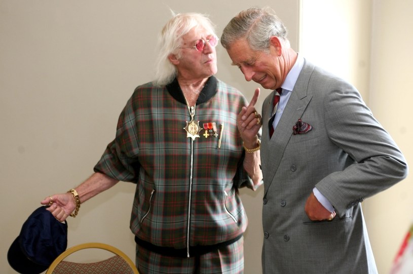 Jimmy Savile i książę Karol /Getty Images