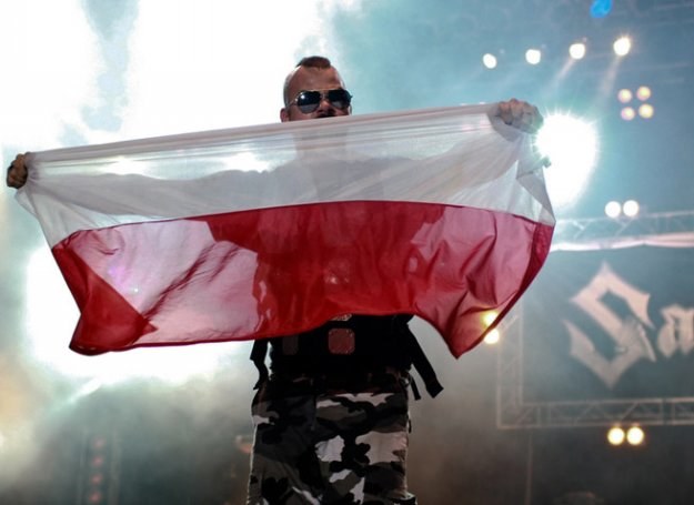Joakim Brodén (Sabaton) kocha polską publiczność /fot. Bartosz Nowicki