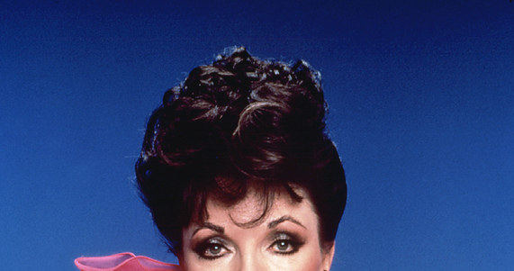 Joan Collins jako Alexis Carrington w serialu "Dynastia". /AKPA