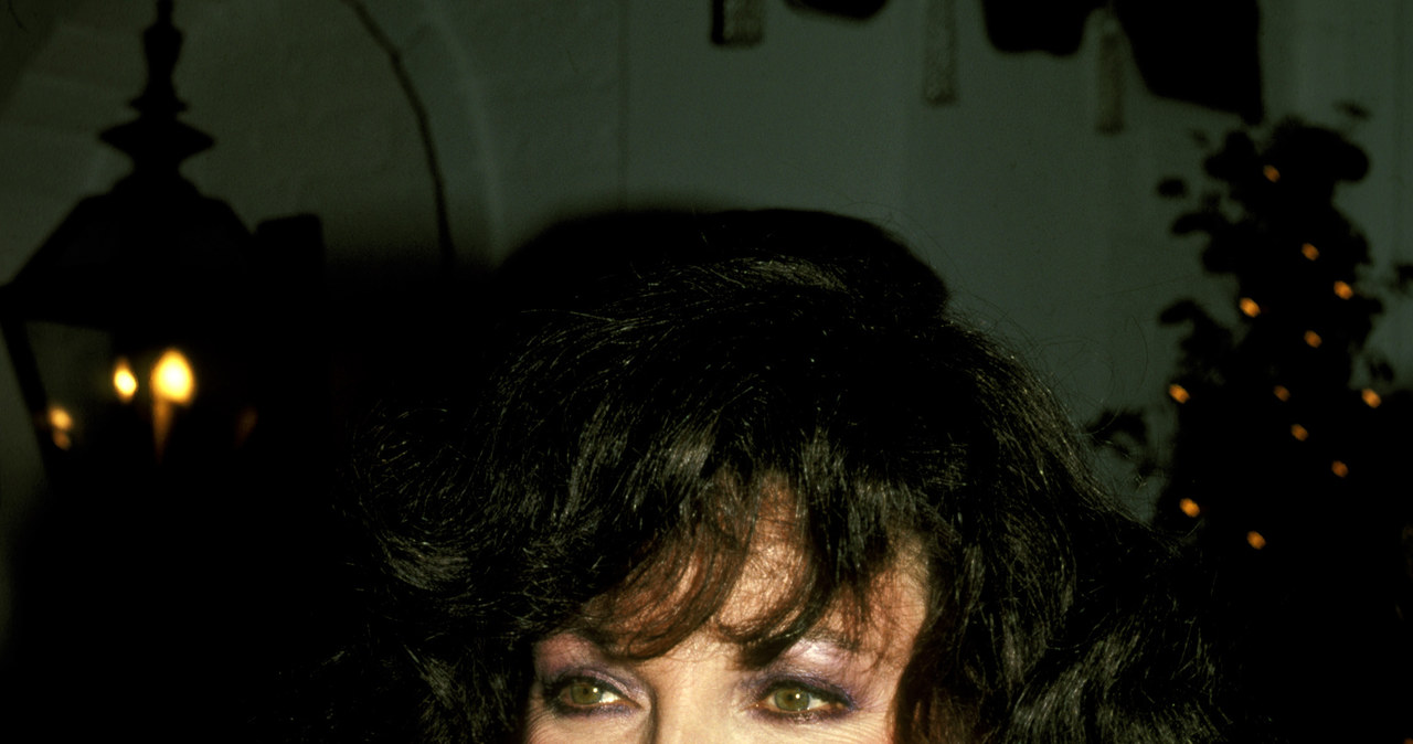 Joan Collins / Ron Galella/Ron Galella Collection  /Getty Images