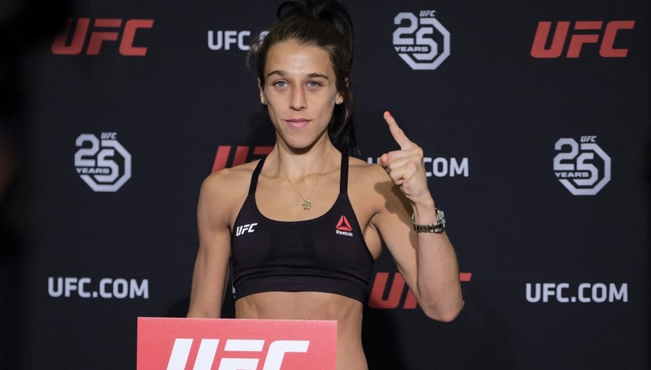 Joanna Jędrzejczyk /	Jeff McIntosh /PAP/EPA