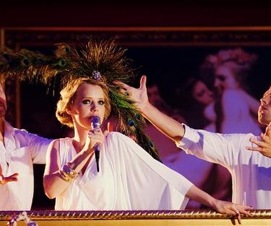 Joanna Kulig w scenie z filmu "Disco polo"