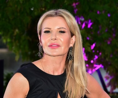 Joanna Racewicz zwiedza Norwegię w ultramodnej i odmładzającej stylizacji