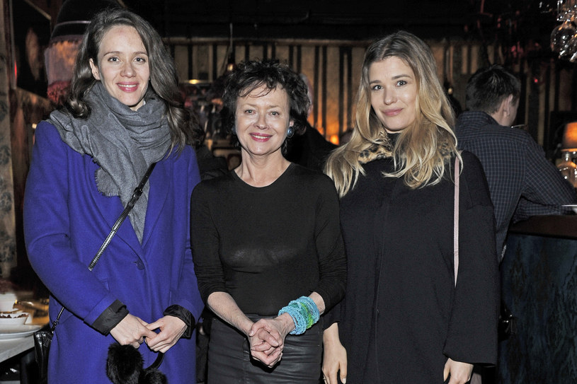 Joanna Szczepkowska z córkami Marią (z prawej) i Hanną Konarowskimi /Niemiec /AKPA
