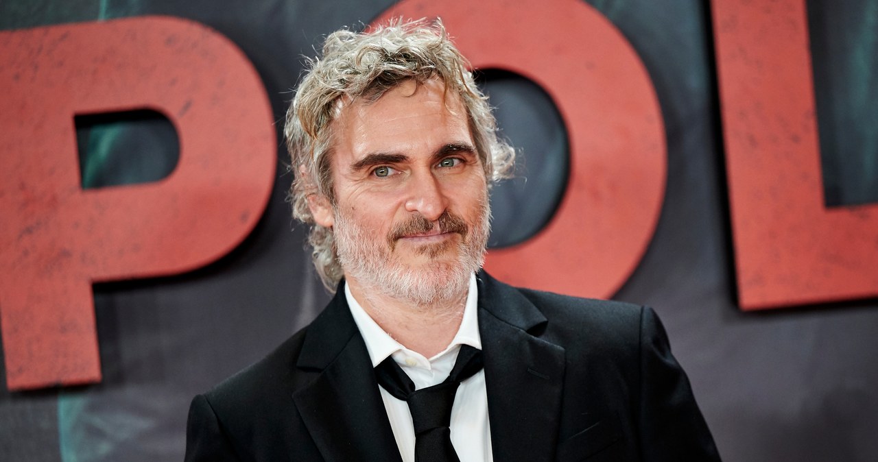 Joaquin Phoenix poniesie karę za odejście z projektu? /Borja B. Hojas/WireImage /Getty Images