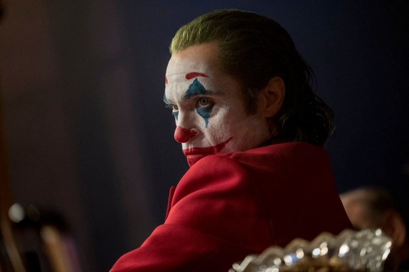 Joaquin Phoenix w filmie "Joker" /materiały prasowe