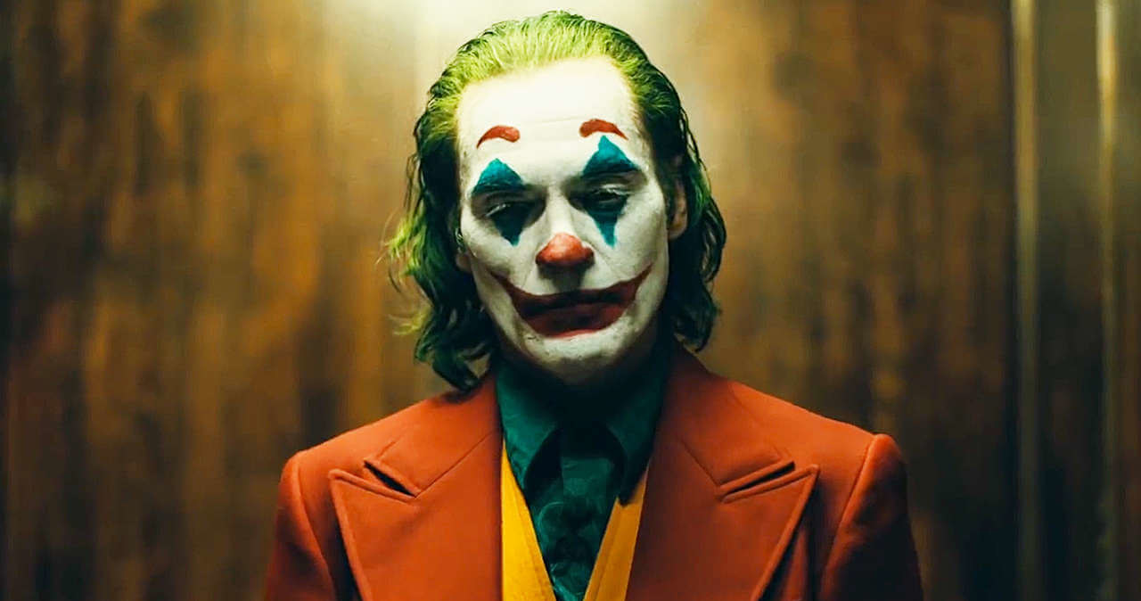 Joaquin Phoenix w filmie "Joker" /materiały prasowe