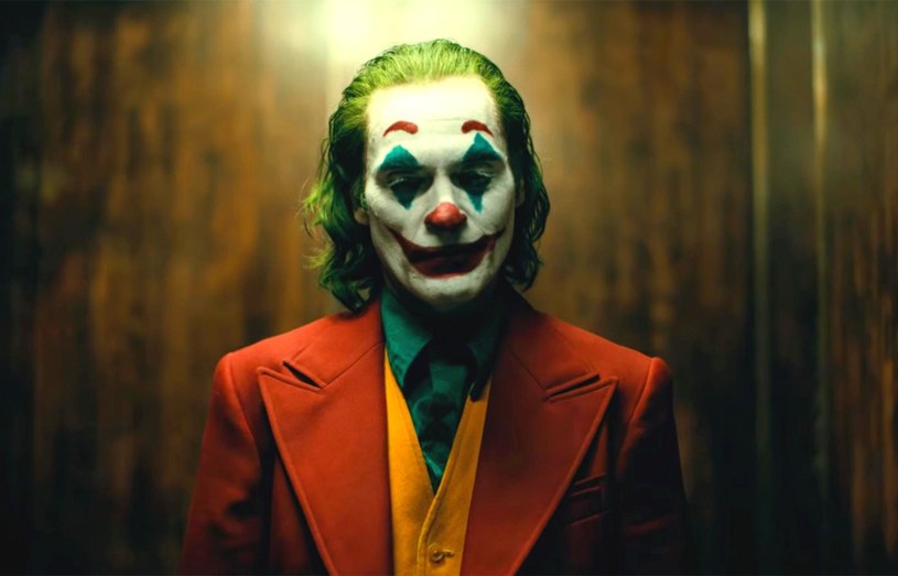 Joaquin Phoenix w filmie "Joker" /materiały prasowe