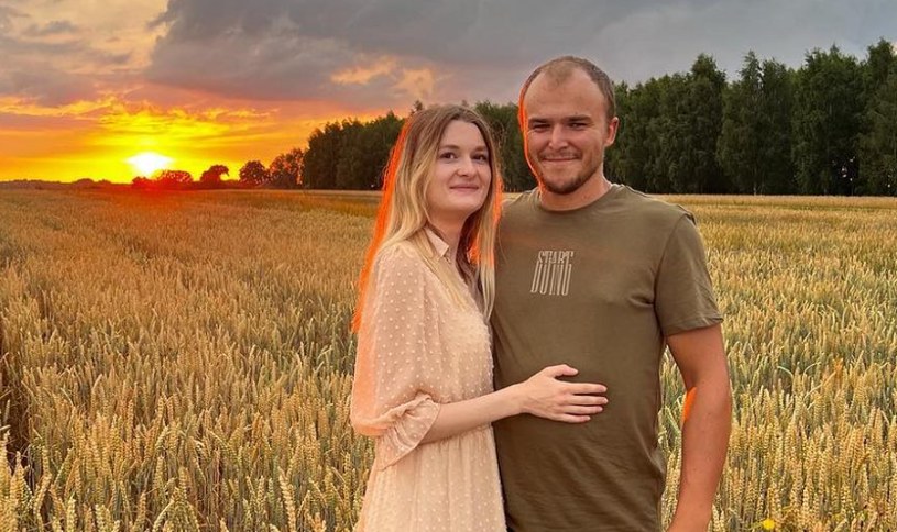 Joasia i Kamil z programu "Rolnik szuka żony" /@joasia.wielgosz /Instagram