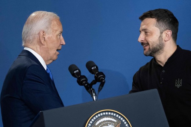 Joe Biden i Wołodymyr Zełenski na lipcowym szczycie NATO w Waszyngtonie /BRENDAN SMIALOWSKI/AFP /East News