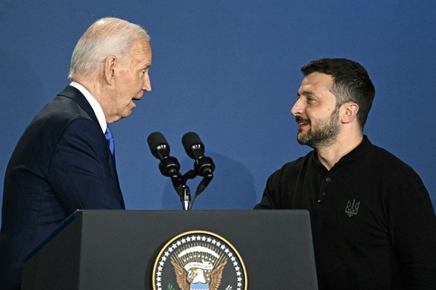 Joe Biden i Wołodymyr Zełenski /BRENDAN SMIALOWSKI/AFP /East News