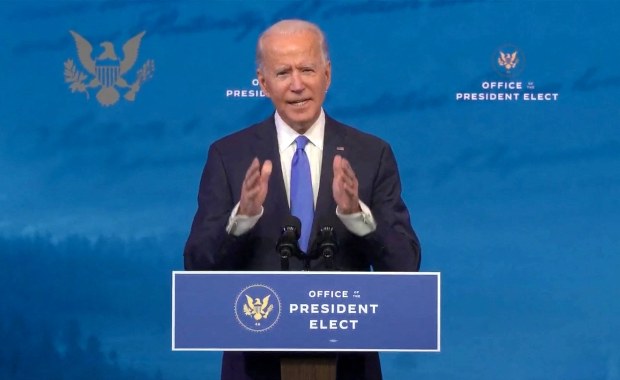 Joe Biden pokazał plan walki z koronawirusem. Donaldowi Trumpowi nie szczędził krytyki