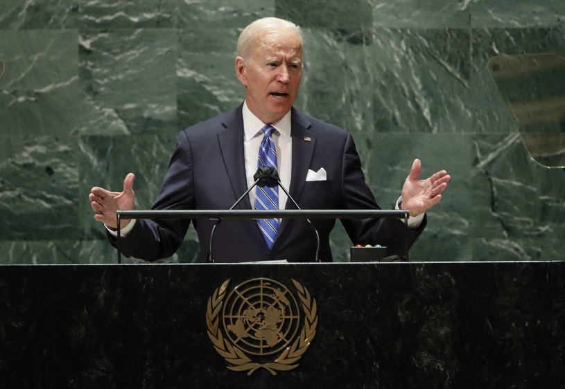 Joe Biden, prezydent USA, podczas pierwszego przemówienia w ONZ przekonywał, że dla świata zaczęła się decydująca dekada /EDUARDO MUNOZ/POOL /AFP