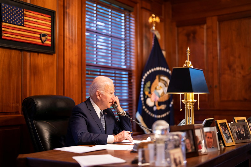 Joe Biden rozmawiający z Władimirem Putinem /WHITE HOUSE / Reuters /Agencja FORUM