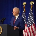 Joe Biden zaostrzył przepisy o sprzedaży broni palnej