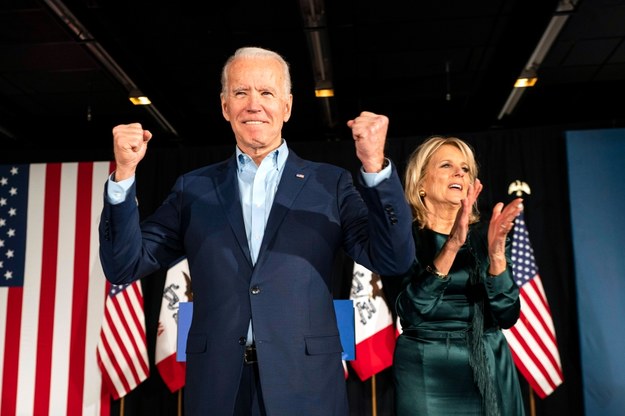 Joe Biden ze swoją drugą żoną, Jill Biden - małżeństwem są od 1977 roku /JIM LO SCALZO /PAP/EPA