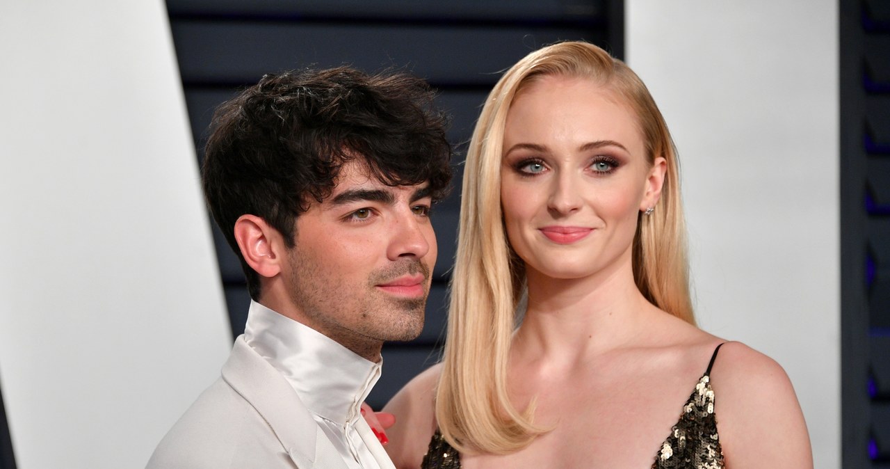 Joe Jonas i Sophie Turner / Dia Dipasupil / Staff /Getty Images