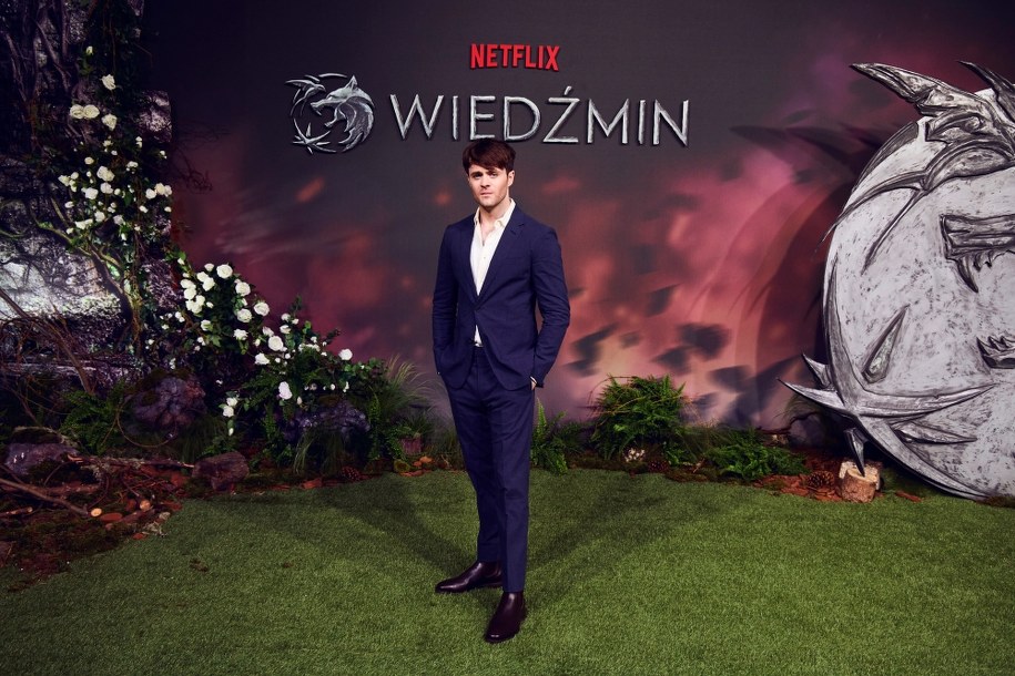 Joey Batey - odtwórca roli Jaskra /Netflix  /Materiały prasowe