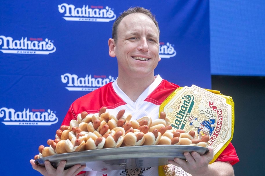 Joey Chestnut /SARAH YENESEL /PAP/EPA