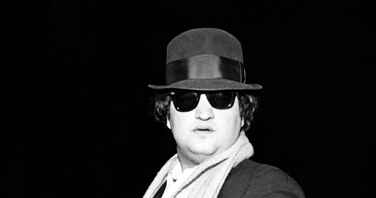 John Belushi podczas realizacji "Blues Brothers" /Ed Perlstein/Redferns /Getty Images