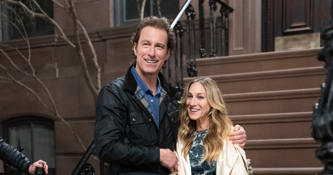 John Corbett i Sarah Jessica Parker /Gotham / Contributor /Getty Images