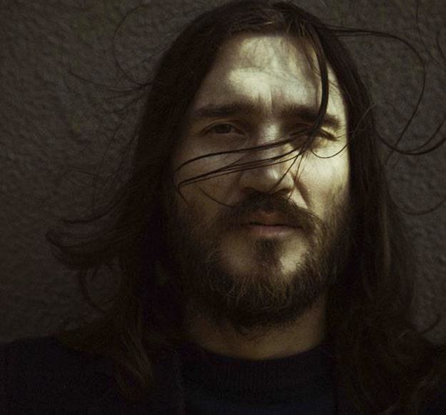 John Frusciante zrezygnował ze statusu gwiazdy rocka /oficjalna strona wykonawcy