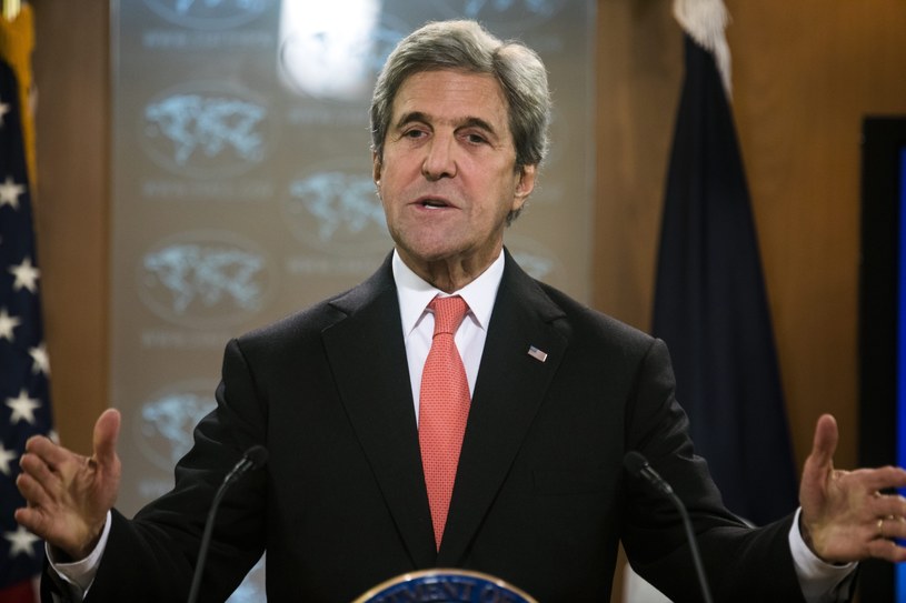 John Kerry /PAP/EPA