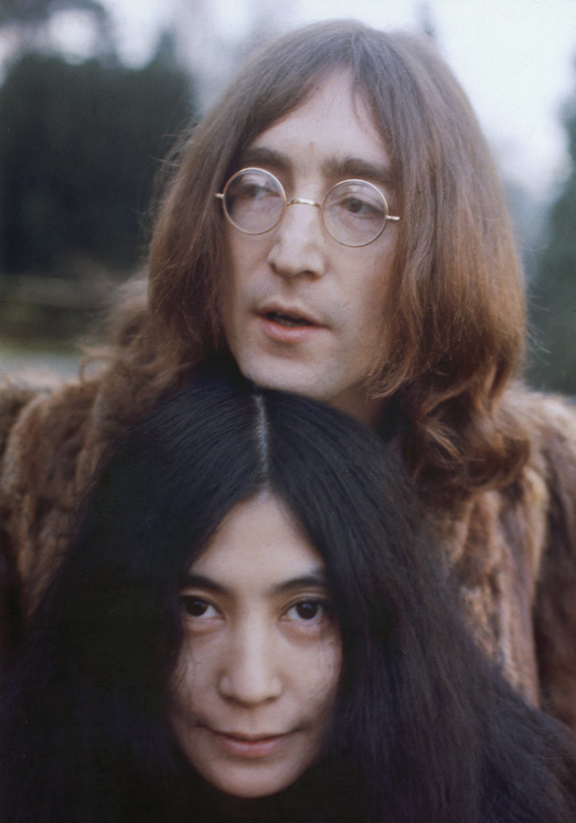 John Lennon i Yoko Ono w 1968 r., fot.Keystone &nbsp; /Getty Images/Flash Press Media