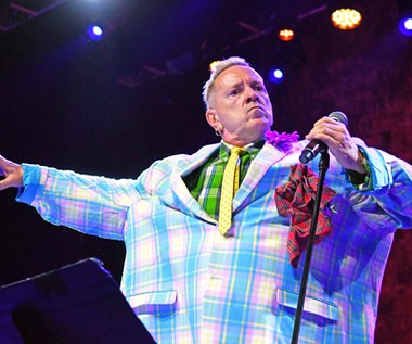 John Lydon (Sex Pistols) pożegnał królową Elżbietę II? "Spoczywaj w pokoju"