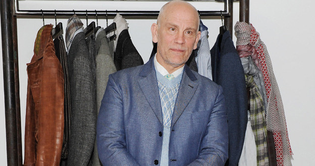 John Malkovich bardzo dba o swoje kreacje / fot. Stefania D'Alessandro /Getty Images/Flash Press Media