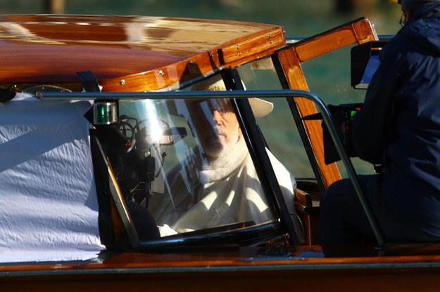 John Malkovich w czasie zdjęć do serialu w Wenecji / 	Matteo Chinellato / IPA /PAP/PA