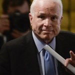 John McCain o zmianach w polskich sądach: To krok wstecz dla demokracji