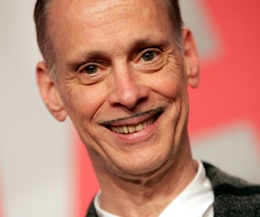 John Waters: Różowy wąsik