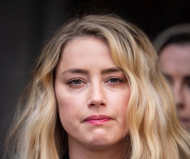 Johnny Depp i Amber Heard rozwiedli się w 2016 roku po czteroletnim, burzliwym związku, w którym według aktorki miało dochodzić do przemocy fizycznej ze strony męża. Hollywoodzki gwiazdor od początku zaprzeczał tym zarzutom i powoływał kolejnych świadków twierdzących, że to on był ofiarą w tej relacji.